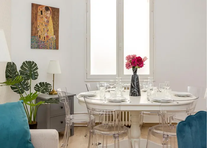 Merveil - Family - Champs Elysees - Wagram Apartment *