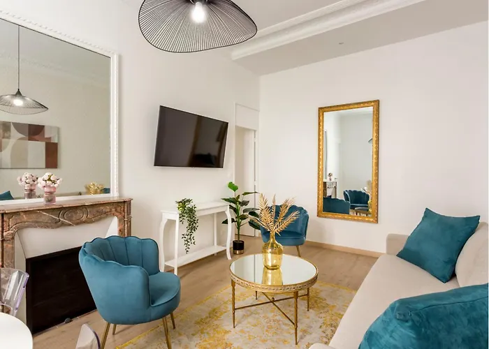 Merveil - Family - Champs Elysees - Wagram Apartment